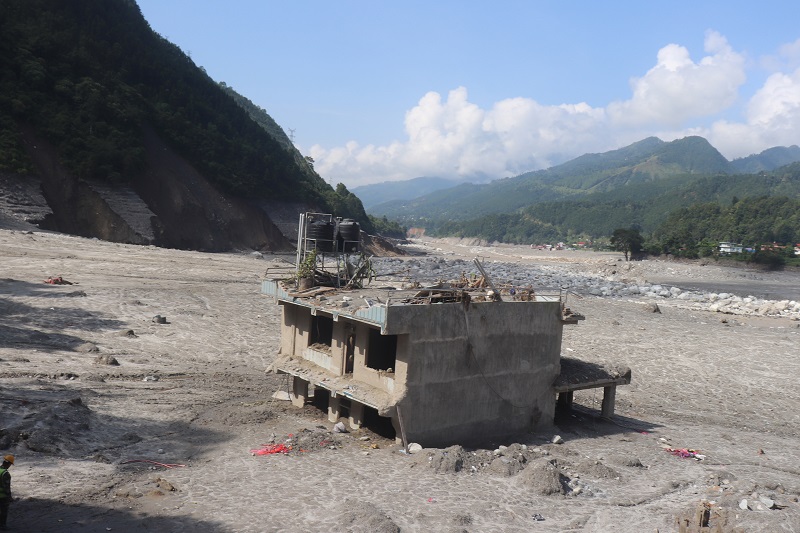 भोटेकोशी बाढीको एकमहिना : खोज, उद्धार र राहतसँगै पुनर्स्थापना र पुनर्निर्माणको तयारी
